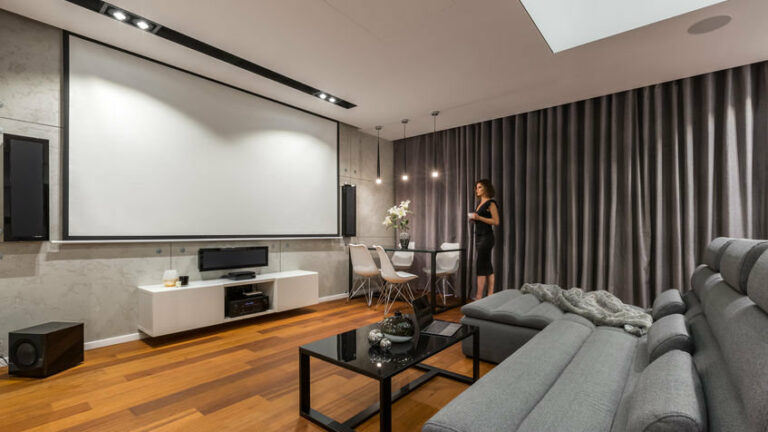 Projektion an der Wand: Was du brauchst und wie du anfängst - Serisolar