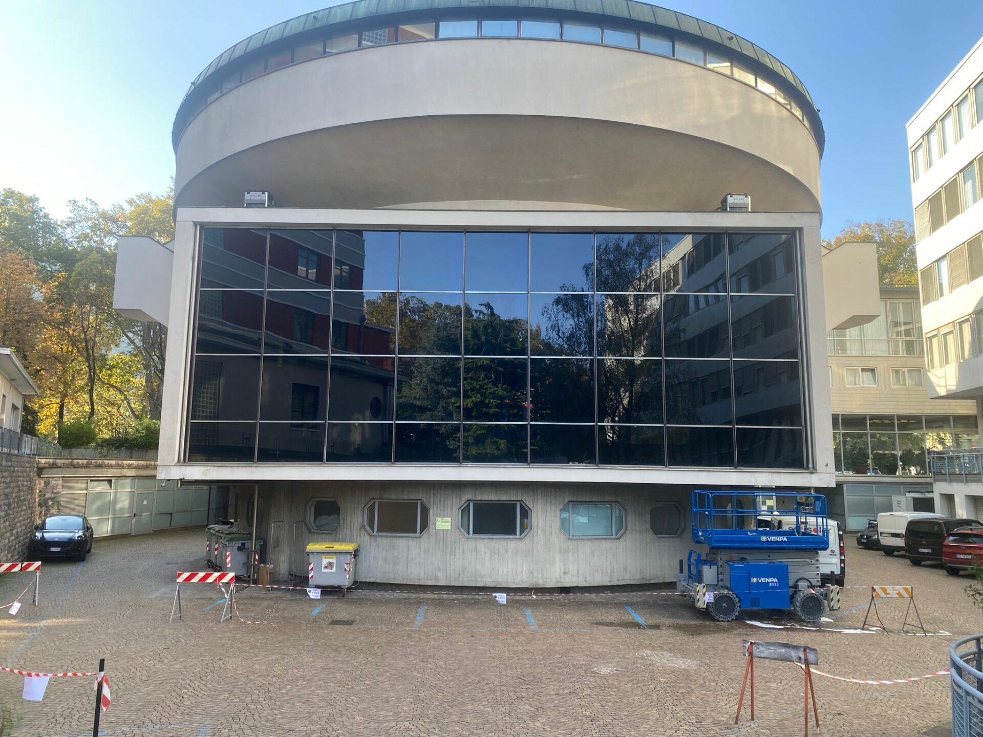 Pellicole antisolari per uffici e negozi 2. PALAZZO DELLA REGIONE Trento PR20EXT