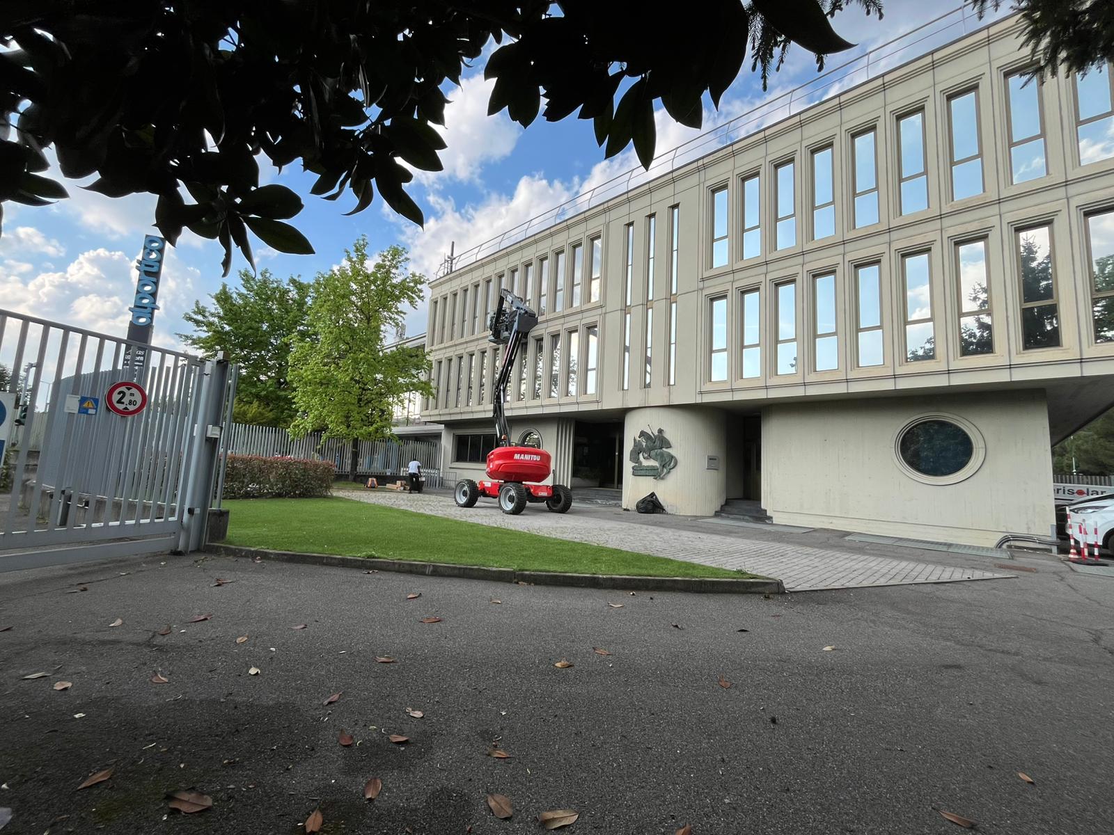 Pellicole antisolari per uffici e negozi 2. FIDELITAS SpA Bergamo Silver 15